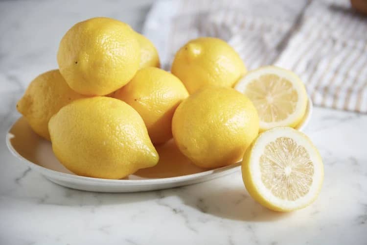 Things to Avoid Cleaning with Lemon